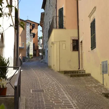 La Torre Del Cerreto 度假居